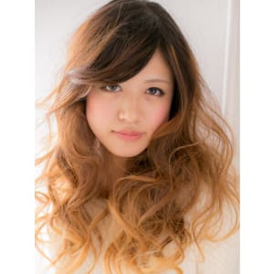 アレンジ幅UP！‥甘くないウェーブロングa