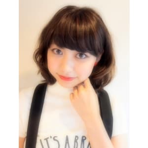 オーガニックパーマ×重めバングのドーリースタイル - hair design Rinto【リント】掲載中