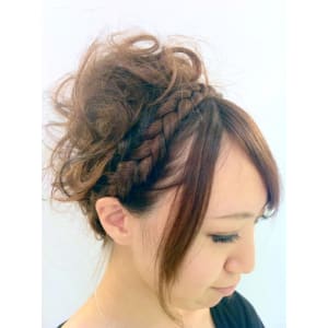 編みこみカチューシャカールアップ - hair make Haku 横浜【ヘアメイクハクヨコハマ】掲載中