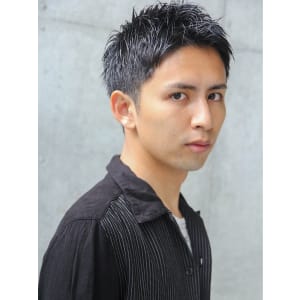 ソフトモヒカン風ツーブロック☆☆☆