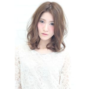 外国人風ふあクシュカーリーヘアー