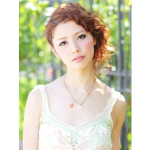 無造作ルーズが大人かわいい♪甘辛結婚式モードヘアアレンジ☆