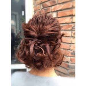 結婚式＆パーティー♪ハイトーンにも似合う編み込みルーズアップ