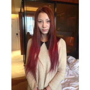 大人かわいいグラマラスなコケティッシュピンクグラデーション