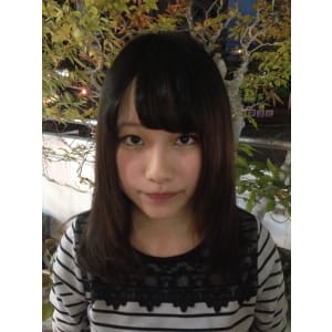 大人かわいい甘辛ナチュラルウェービーワンカールセミディ