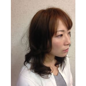 外ハネOK!耳かけボブアレンジ♪ナチュラルカール甘辛セミディ