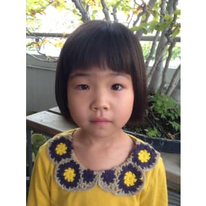 モテ愛されフェアリー眉上バングのガールズマッシュボブ