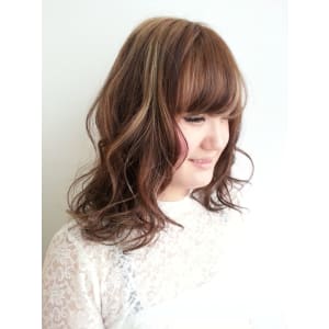 個性的スパイシーハイライト