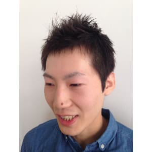 ビジネススーツにも似合う爽やかショート