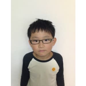 無造作ルーズな束感ショート☆キッズヘア