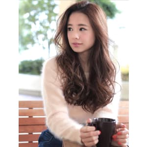大人かわいいフェミニンロング