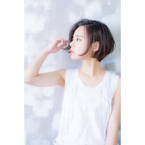 360度きれいに見える大人可愛いショートボブ☆　小山　佳彦
