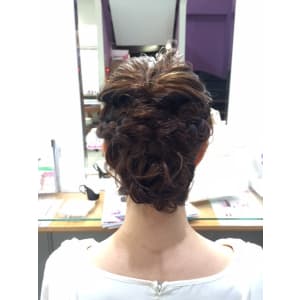 すっきりアップ☆くるりんぱ、編み込みアレンジ