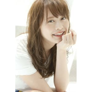Neolive aim 　大人可愛いフワゆるウェーブ☆