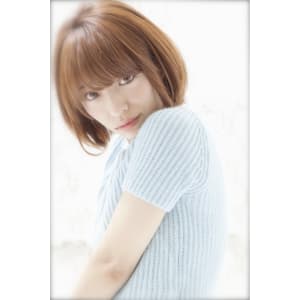 Neolive aim　透明感のあるボブ☆　小山　佳彦