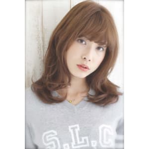 Neolive aim 透明感のあるミディアム★　小山　佳彦