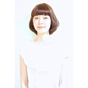 つやのあるカラーリングのチェリーブラウンボブ☆