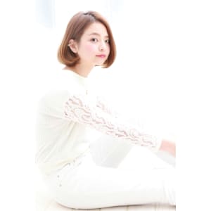 Neolive aim ワンレン耳かけボブ　　高橋　彩