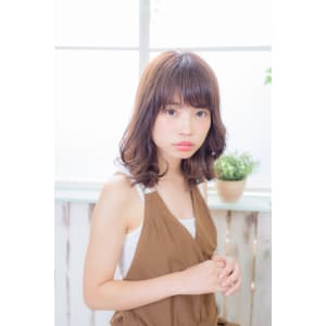 Neolive aim 艶のあるオレンジブラウン　高橋彩
