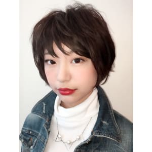 Neolive aim ふんわり感のあるクールボブ　鶴岡愛