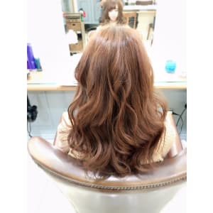 ハイトーンアッシュベージュ