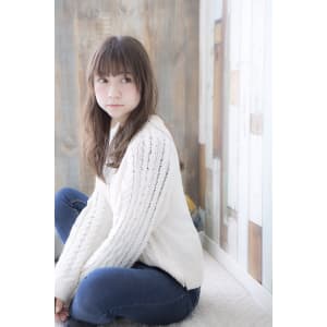 Neolive　aim 透明感のあるアッシュベージュ　高橋彩