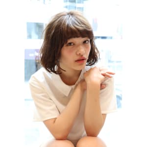 【Neolive es】クセ毛風　揺れウエーブ　ＢＯＢ
