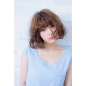 【Neolive es】クセ毛風　ルーズパーマBOB