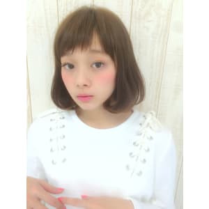 【Neolive es】シースルーバングオン眉ボブ