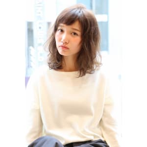 【Neolive es】ゆるふわ小顔sweetセミディー