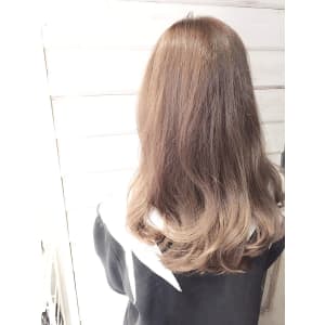 【Neolive es】グレージュカラーグラデーション