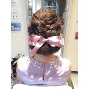 【Neolive es】簡単可愛いヘアセット♪アラカネミキ