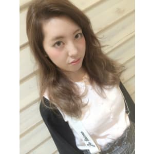 【Neolive es】パールグレージュ☆かきあげバング