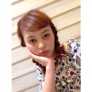 【Neolive es】大人可愛いツイン編み込みアレンジ
