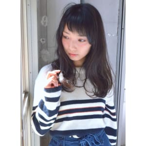 ナチュラルストレートロング