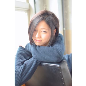 大人な前下がりボブ