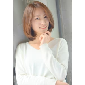 大人の小顔ボブ
