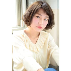 ナチュラル可愛いウェーブボブ