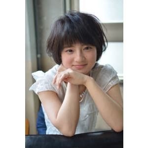 ナチュラルフェミニンショートボブ