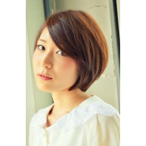 ナチュラル前下がりショートボブ！