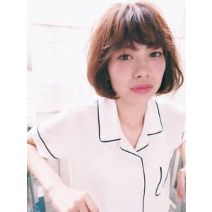 柔髪フェザーボブ