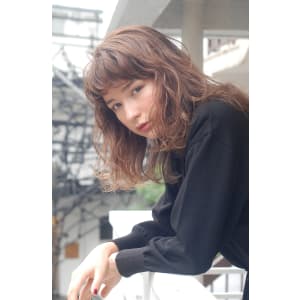 そのままな雰囲気が素敵な外国人風くせ毛パーマ【coii】