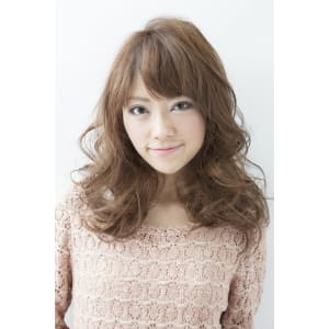 ふわっと柔らかフェミニンカール♪