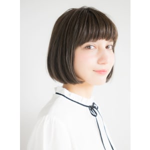 玉城ティナ風シンプルで扱いやすいシンプルボブ