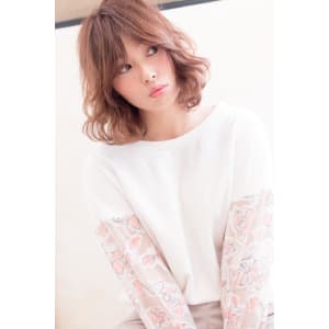 ひし形シルエットのウェーブボブ K-0041