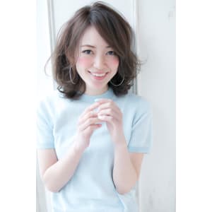 チークバングのゆるふわパーマ暗髪ミディ【H-241】
