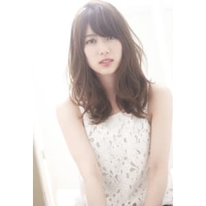 大人カジュアルなセミロング