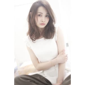 稲沢朋子さん風大人かわいいイナトモミディ