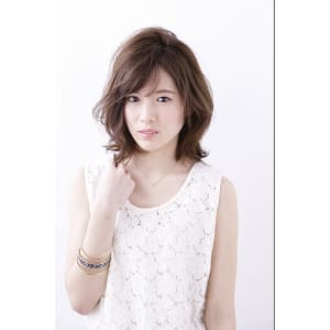 外ハネキュートボブ