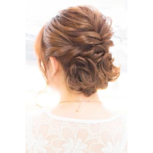 【hair coucou】人気のざっくりラフなアレンジ